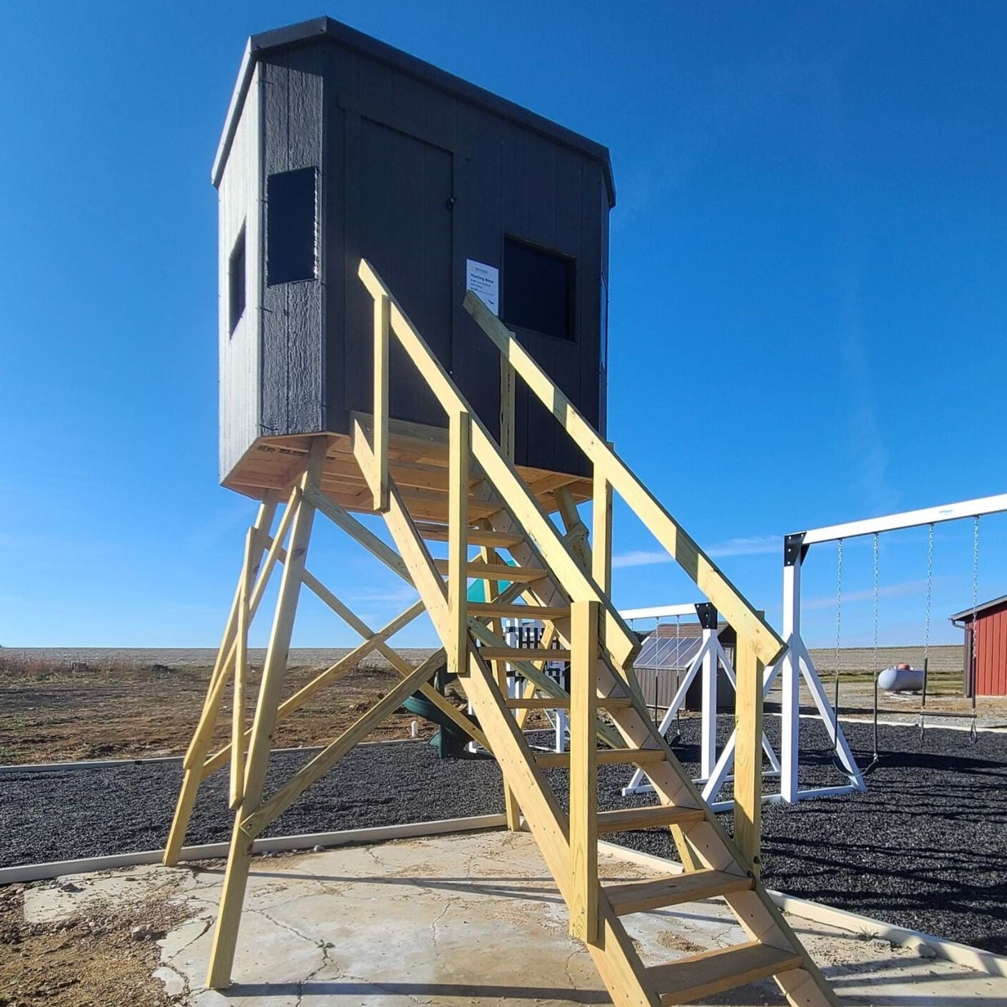 JDM Hunting Blind, 6' X 8' with Stairs